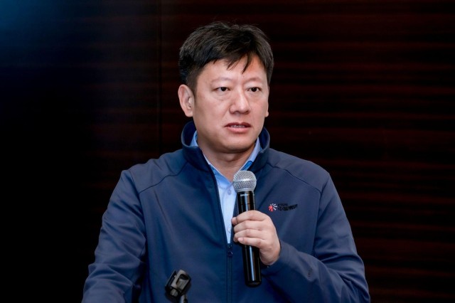 1811517547479860.jpg a9adcf6dc1e7eb06244ad2b4ba27c05.jpg